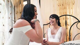 Ariel and Sophia celebrates LOVE
