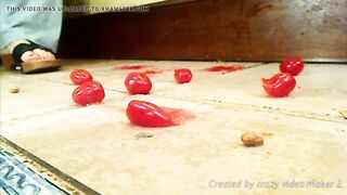 Wooden Sandsal Clogs crush tomatoes