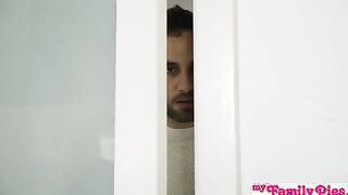 Her Concealed Garden - S19:E1