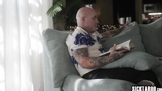 Dirty stepdad took a virginity from teen