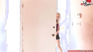 Blonde Teens with amazingly hot titties getting a jizzed into her mouth