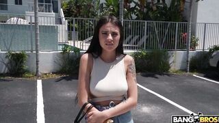 $1000 fuck in the bus