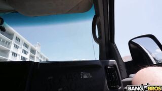 $1000 fuck in the bus