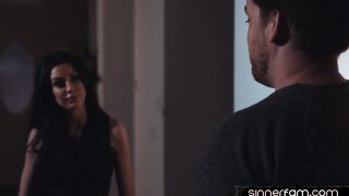 Busty stepsis pussydrilled by stepbro while all alone