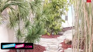 Delicious Blondie Finger Fucks Her Pink Cunt Online