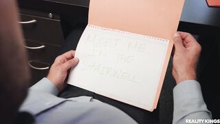 Office Intern Fucks Before Meeting