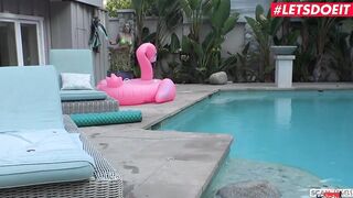 ScamAngels - Kiara Cole and Bailey Brooke babe American Barely Legal Blondes Bae