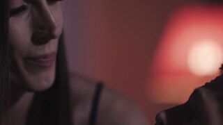 Kinky transsexual babe Melanie Brooks rides big cock cowgirl
