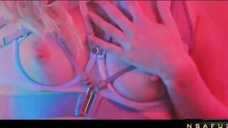 My Step Sister Makes An Eye Contact During Blowjob