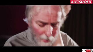 XXXSHADES - Bae Waitress Casey A. Getting Her Twat Pounded By Mature Client - LETSDOEIT
