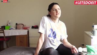 LETSDOEIT - Francesca Di Caprio Masturbates After Interview