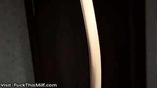 deepthroat sloppy from a cute stepsister in daddy's room