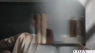 VIXEN Curvy Blonde Vic makes an give Oliver can't resist