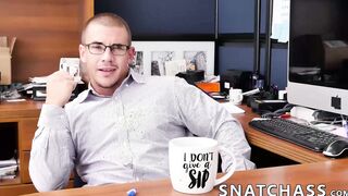 Hot hunks ramming each others assholes at the office
