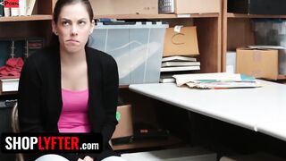 Shoplyfter - Mischievous Bobbi Dylan Tries To Steal From The