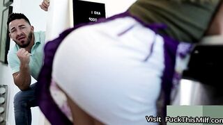 Cheating stepmom & stepson Have Hard Rough Sex With Facial