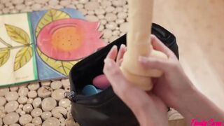 Masturbation Month - S3:E7