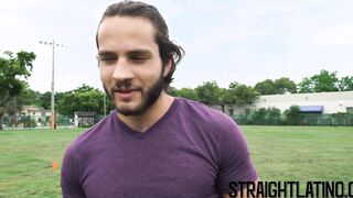 Latino athlete turned gay after bareback and facial