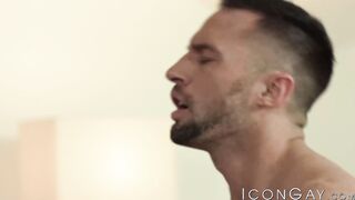Sexy pornstar jock Jackson Reed deepthroats big thick cock