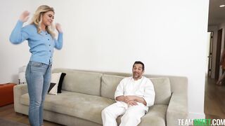 Stepmom and stepdaughter try to seduces a popular chef