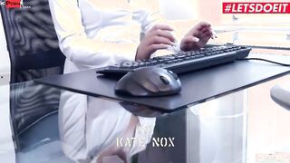 BUMSBUERO - mom Secretary Kate Nox Is A Slut For Gigantic Dick - LETSDOEIT