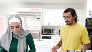 Gorgeous hairy Arab pussy licked and fucked!!