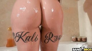 Busty Cheating Wife Seduces The Repairman