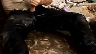 Big dick stud jerking off solo and pissing on himself