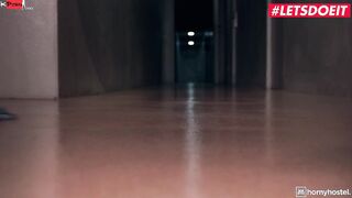 TURNED ON HOSTEL - Handyman Tommy Cabrio Surprise Sex With sexy Backpacker Anya Krey - LETSDOEIT