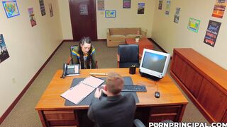 Teacher lets her principal fuck her pussy
