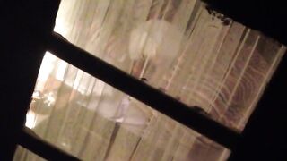 window voyeur one