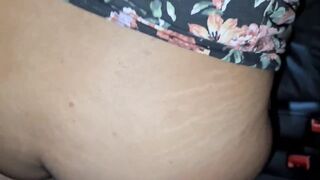 seducing the Uber driver Outdoors squirt & sex without condom