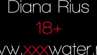 Spanish pornstar Diana Rius is vulgar into the pool