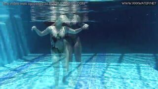 Spanish pornstar Diana Rius is vulgar into the pool