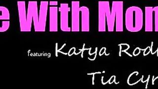 Katya Rodriguez and her dad are preparing a dinner so her parents can meet her boyfriend Lucas Frost. When Lucas