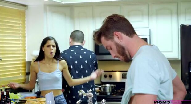 Katya Rodriguez and her dad are preparing a dinner so her parents can meet her boyfriend Lucas Frost. When Lucas