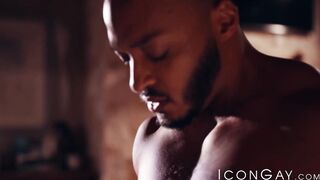 Pretty jock Johnny B anal stretched by thick BBC stallion