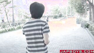 Young Japanese twink Fuji forms sixtynine before anal fuck