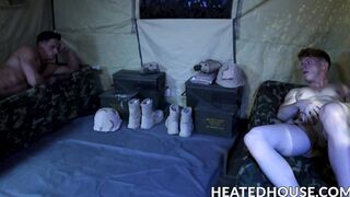 Two military men fucking in the barracks in their rest time