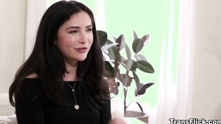 Jane Wilde rides Zariah Auras she dick