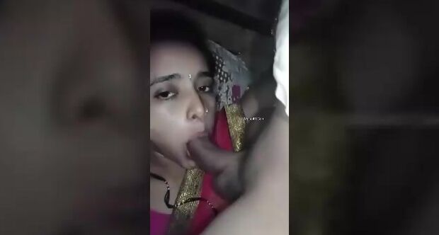 Desi Indian sucking