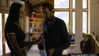 Bigtitted sinner babe fucked hardcore in missionary