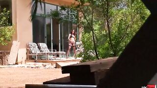 Jamie Applegate Has A Sissy Husband And Needs Amazingly Bombshell Sex