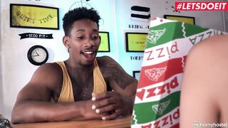 HORNYHOSTEL - Julia De Lucia's Pizza Service Comes With A Bj And A Hard Pounded - LETSDOEIT