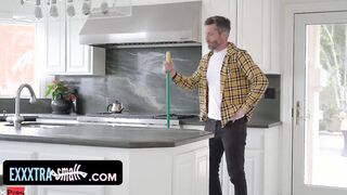 Exxxtra Small - Skinny Blonde goddess Getting Interrupted And Boned By Her BF While Having Fun Clip Games