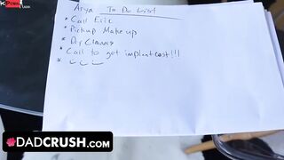 DadCrush - Step Daughter (Arya Fae) Giving Stepdad A 1 Of A Kind TLC