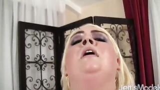 Fucking a Bleach Blond BBW four