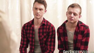 Corona patients barebacked hardcore by doctor in threesome