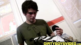 Horny bum boy Ryan masturbates his rock hard schlong solo