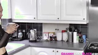 Mature older lady offer fellatio with black ho